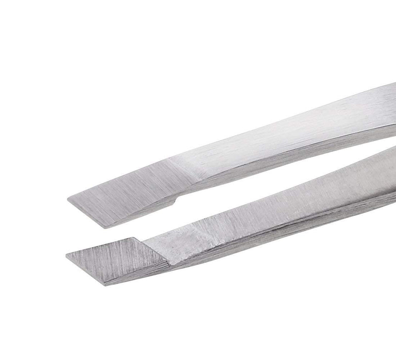Tweezerman - CLASSIC SLANT TWEEZER - Buy Online at Beaute.ae